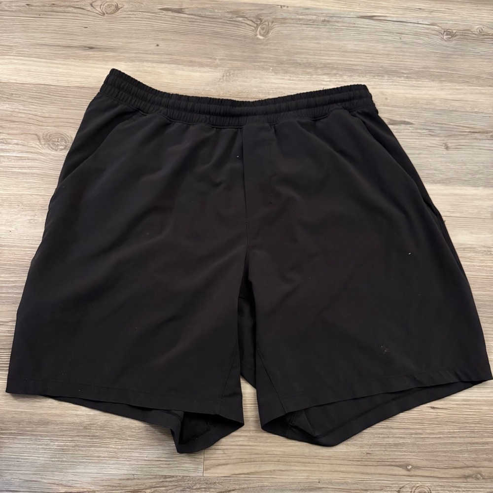 Lululemon 7” Linerless Black Pace Breaker Shorts